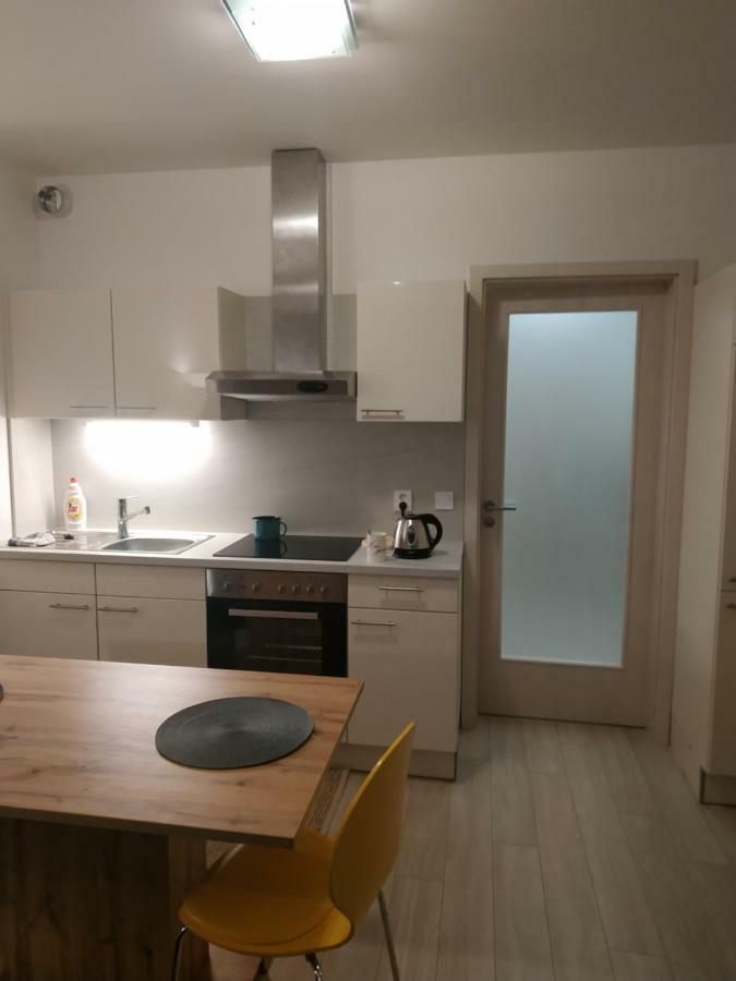 Kosice Smart Apartman Buitenkant foto